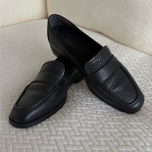 Vionic Pebble Leather Loafer